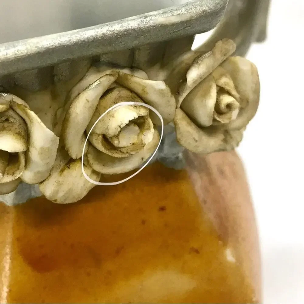 Small Ceramic Vase - Picture 5 of 5